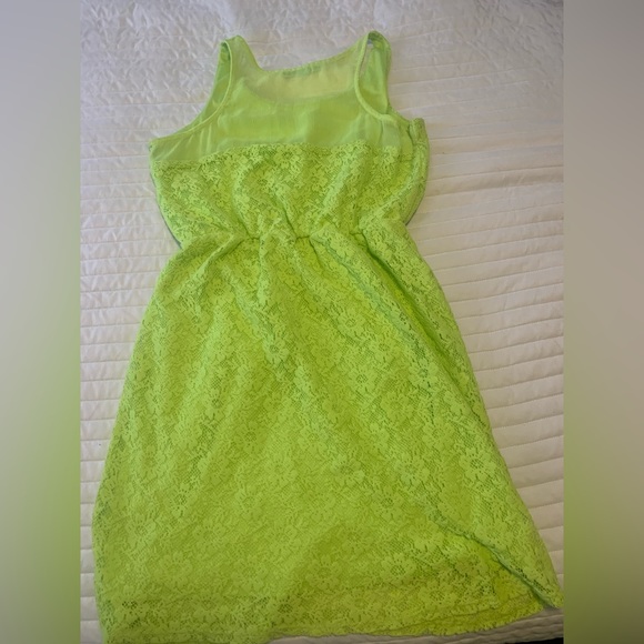 Maurice’s lime green lace dress - Picture 2 of 2